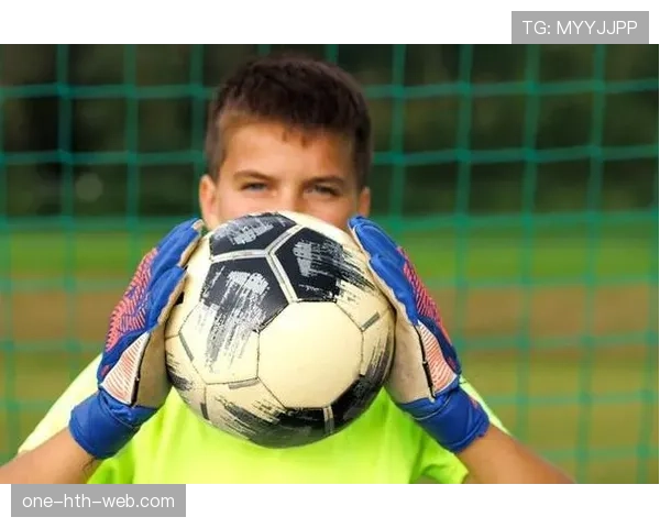 手球判罚争议：意图与自然动作的裁判判定标准