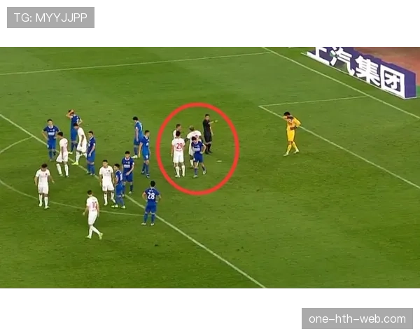 点球双触球判罚到底算违规还是允许？规则怎么界定？